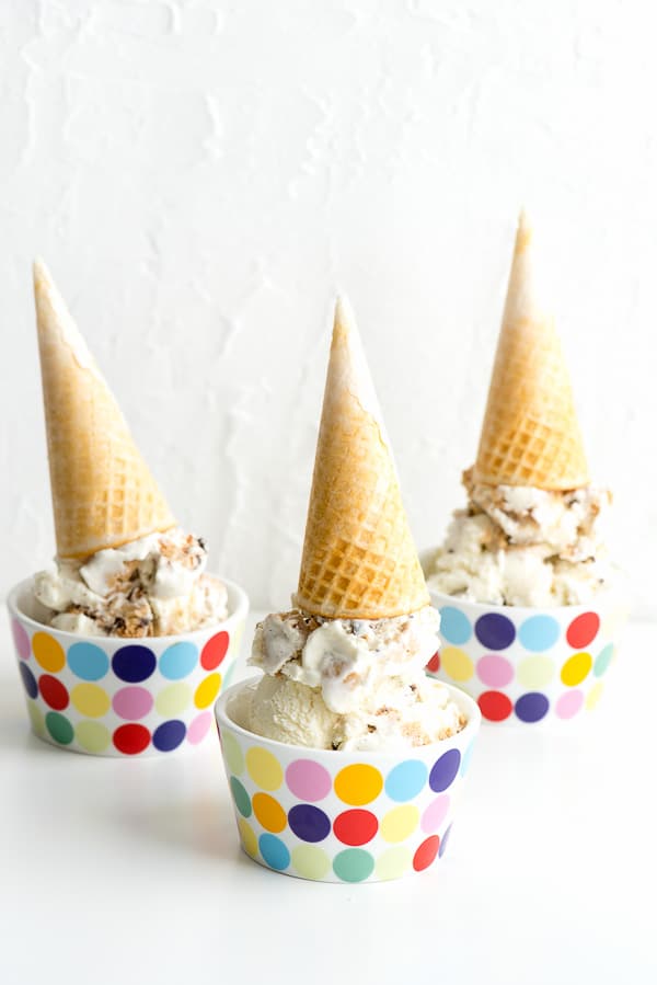 Cookies and Cream Ice Cream in polka dot bowls with cones on top
