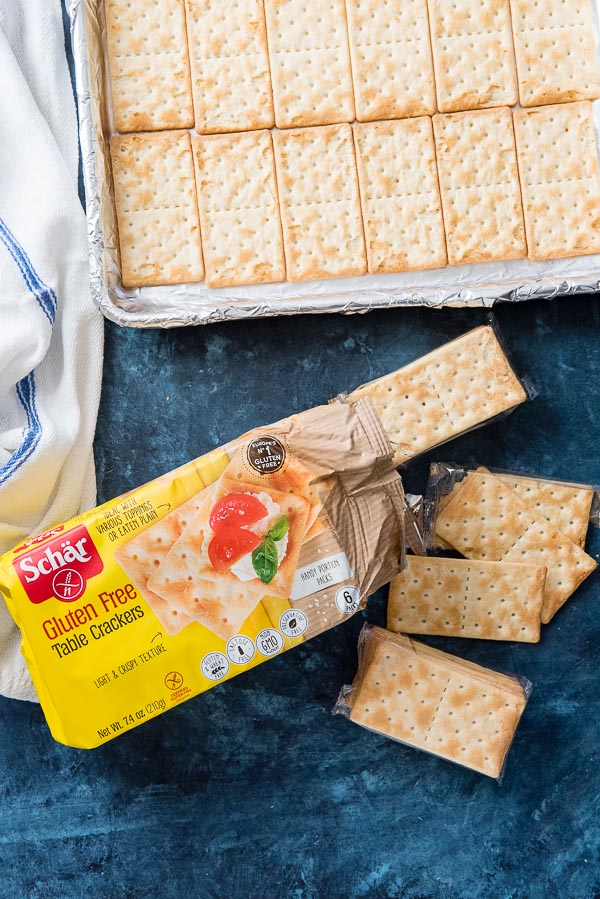 Schar gluten-free Table Crackers for Christmas Crack