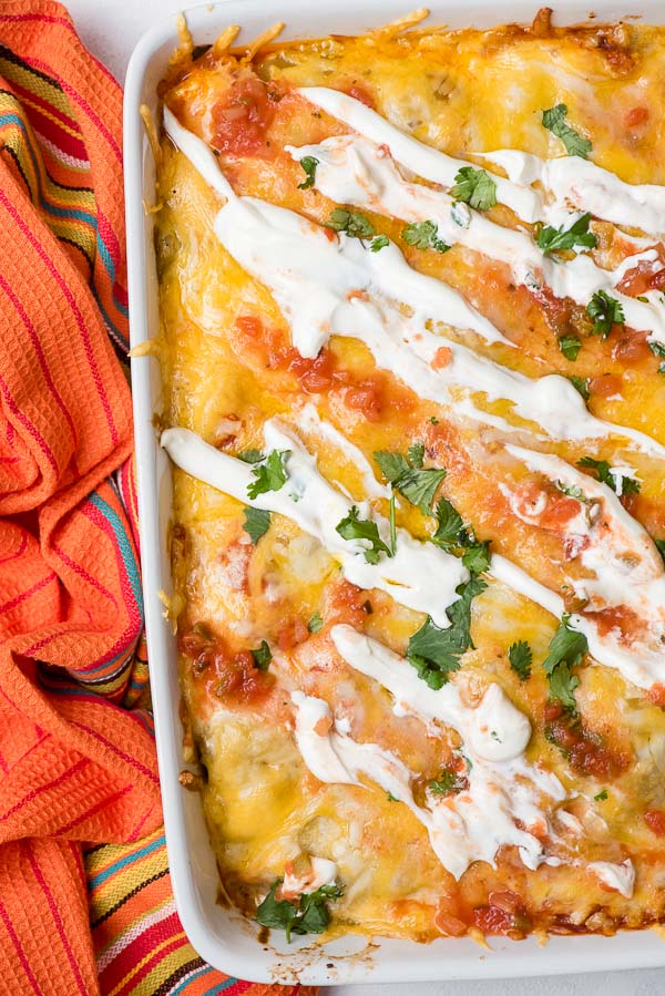 Christmas Breakfast Enchilada Casserole -christmas-style chile on top, holiday breakfasts with eggs