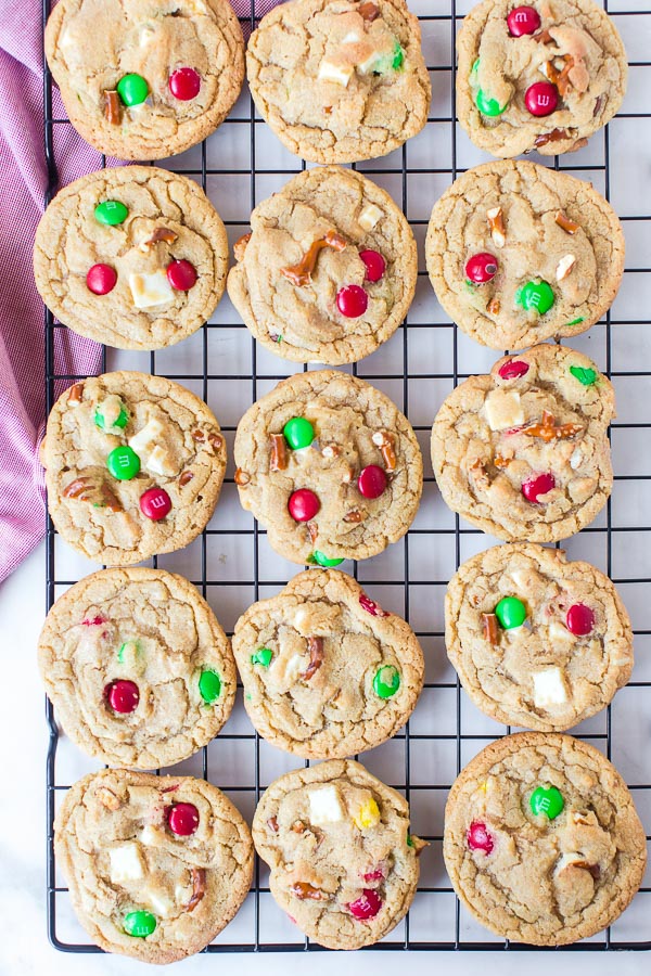 cookies on cooling rack 