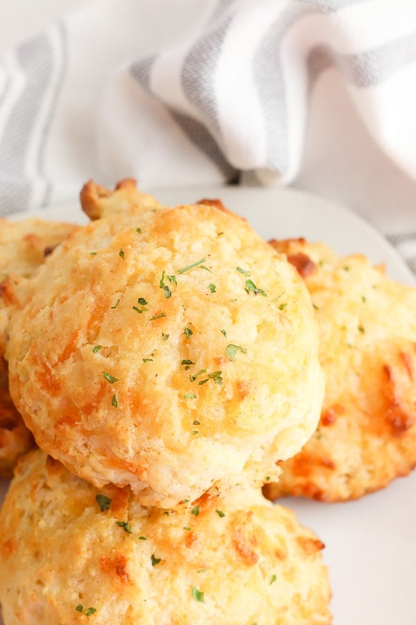 Cheddar Bay Biscuits close up