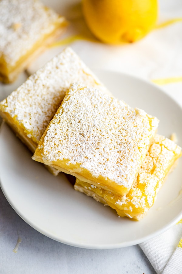 gooey lemon bars