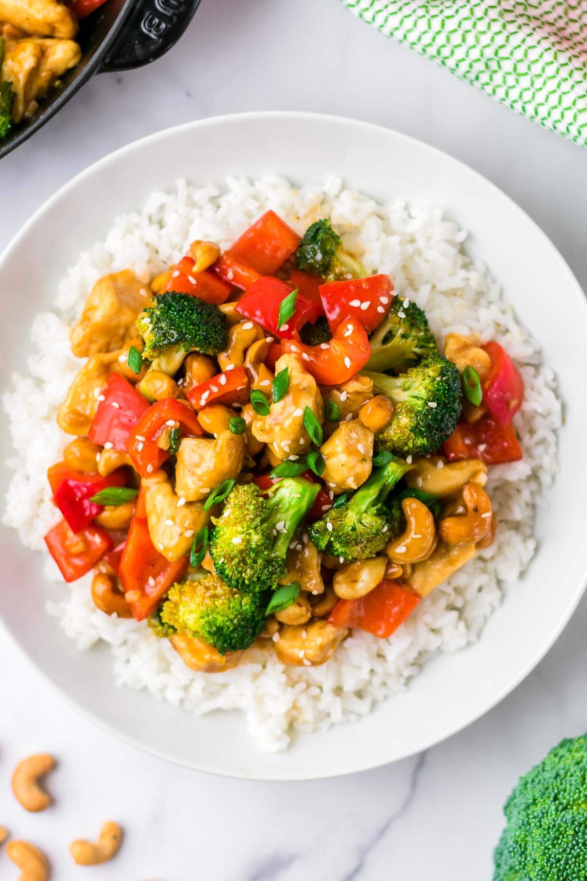 cashew chicken with rice in bowl 