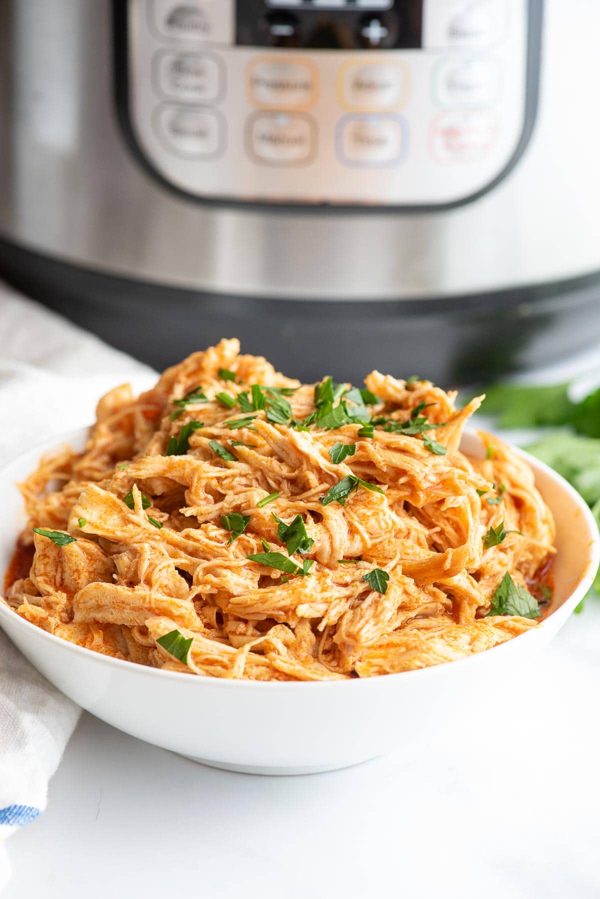 instant pot buffalo chicken shredded in bowl