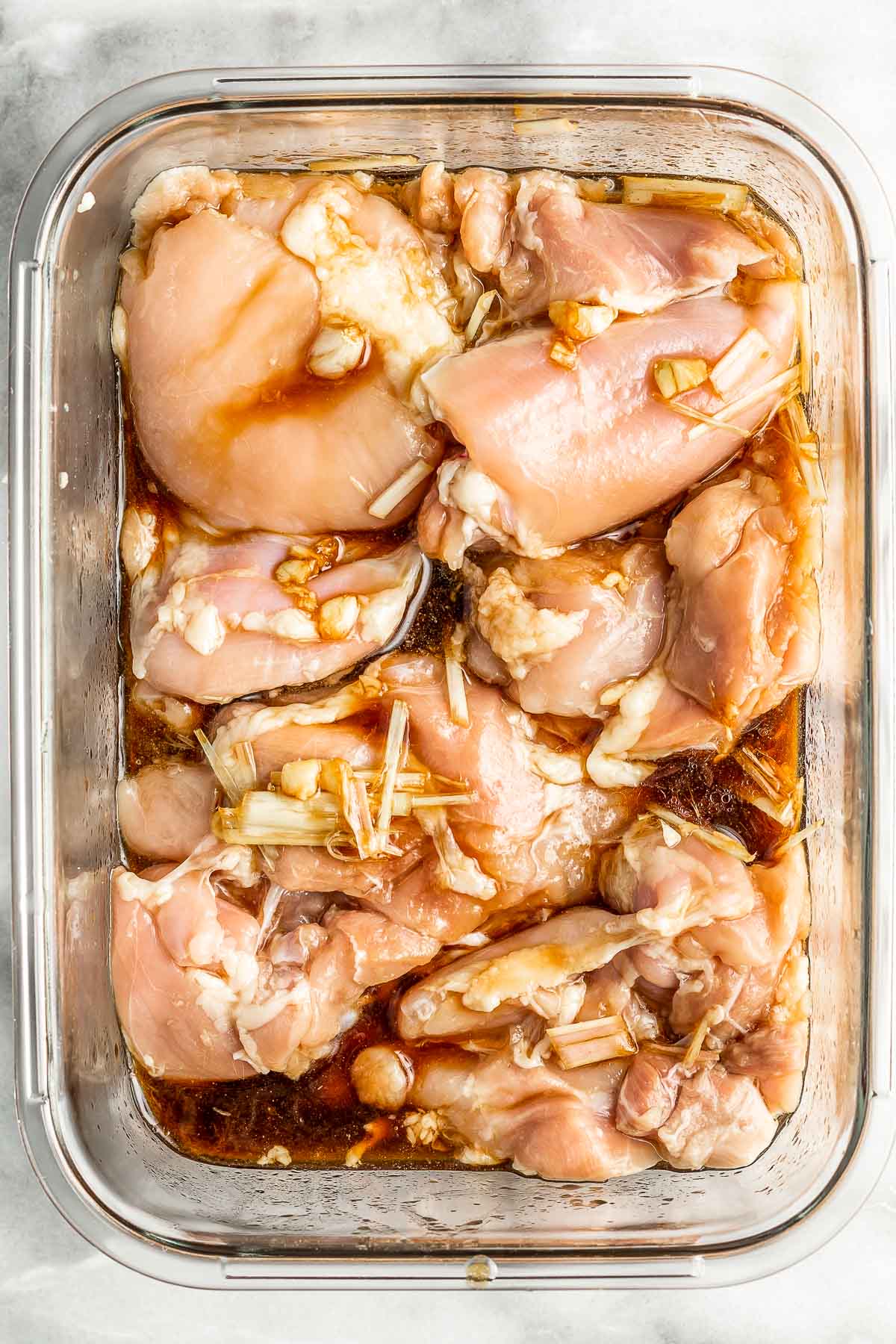 marinating lemongrass chicken