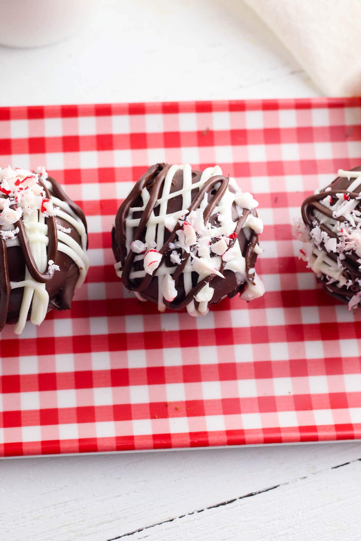 Peppermint Hot Chocolate Bombs