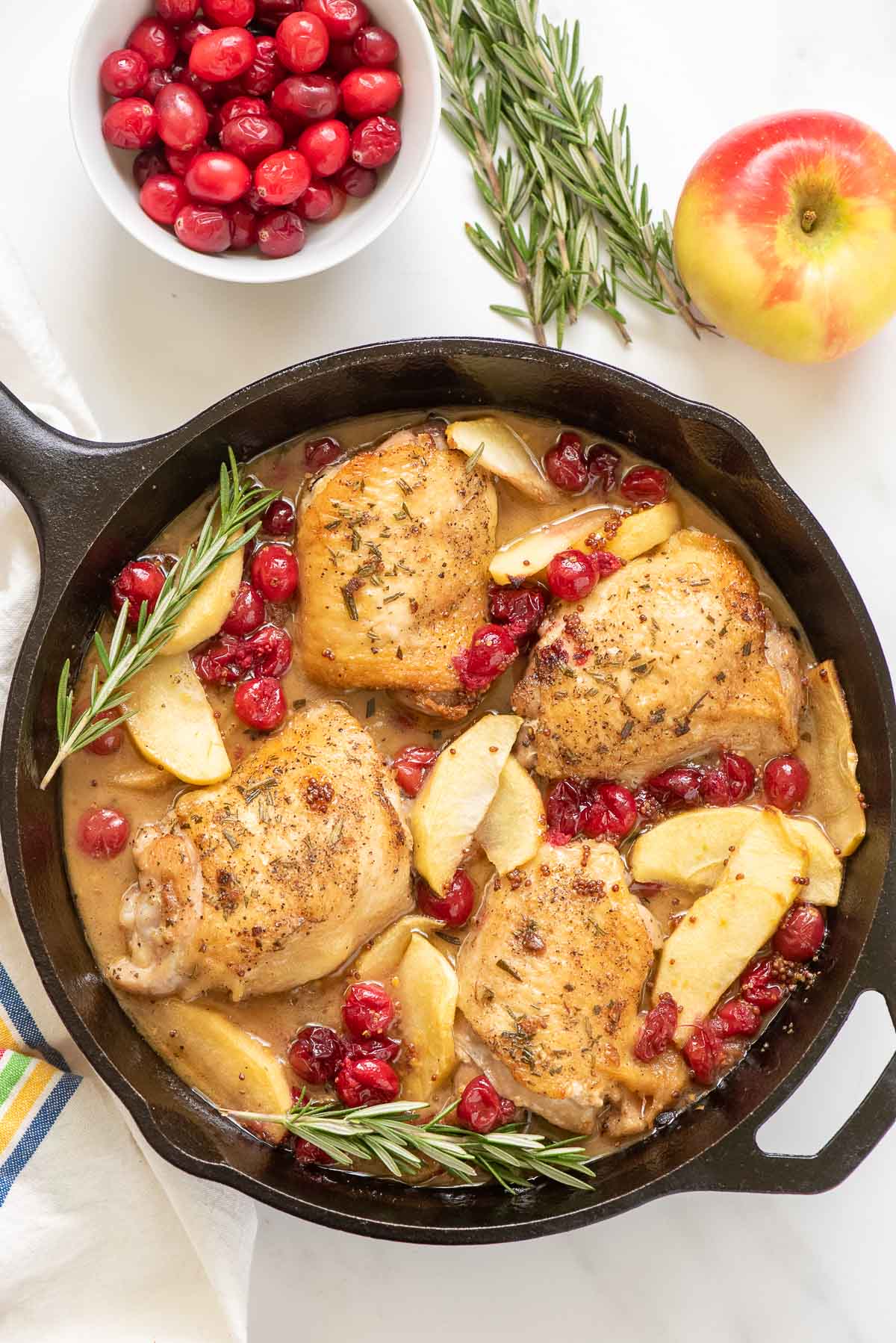 cranberry apple skillet chicken with rosemary