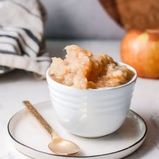 Instant Pot Applesauce title