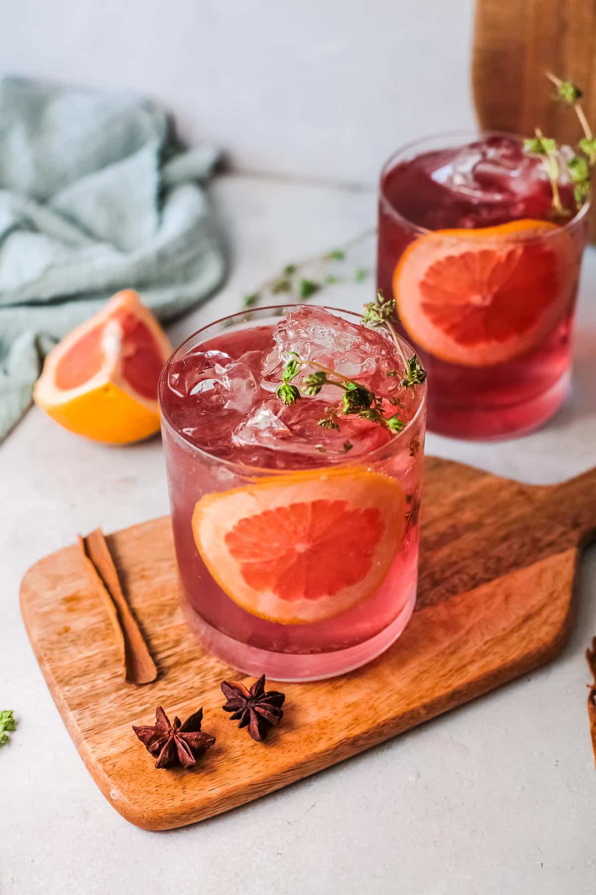 poinsettia drink with ice