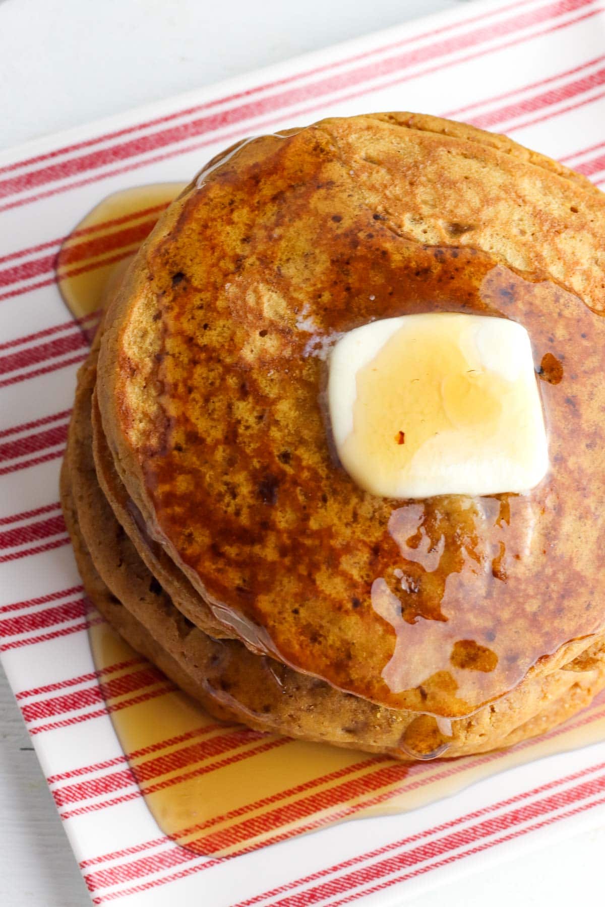 stack of gingerbread pancakes partial 