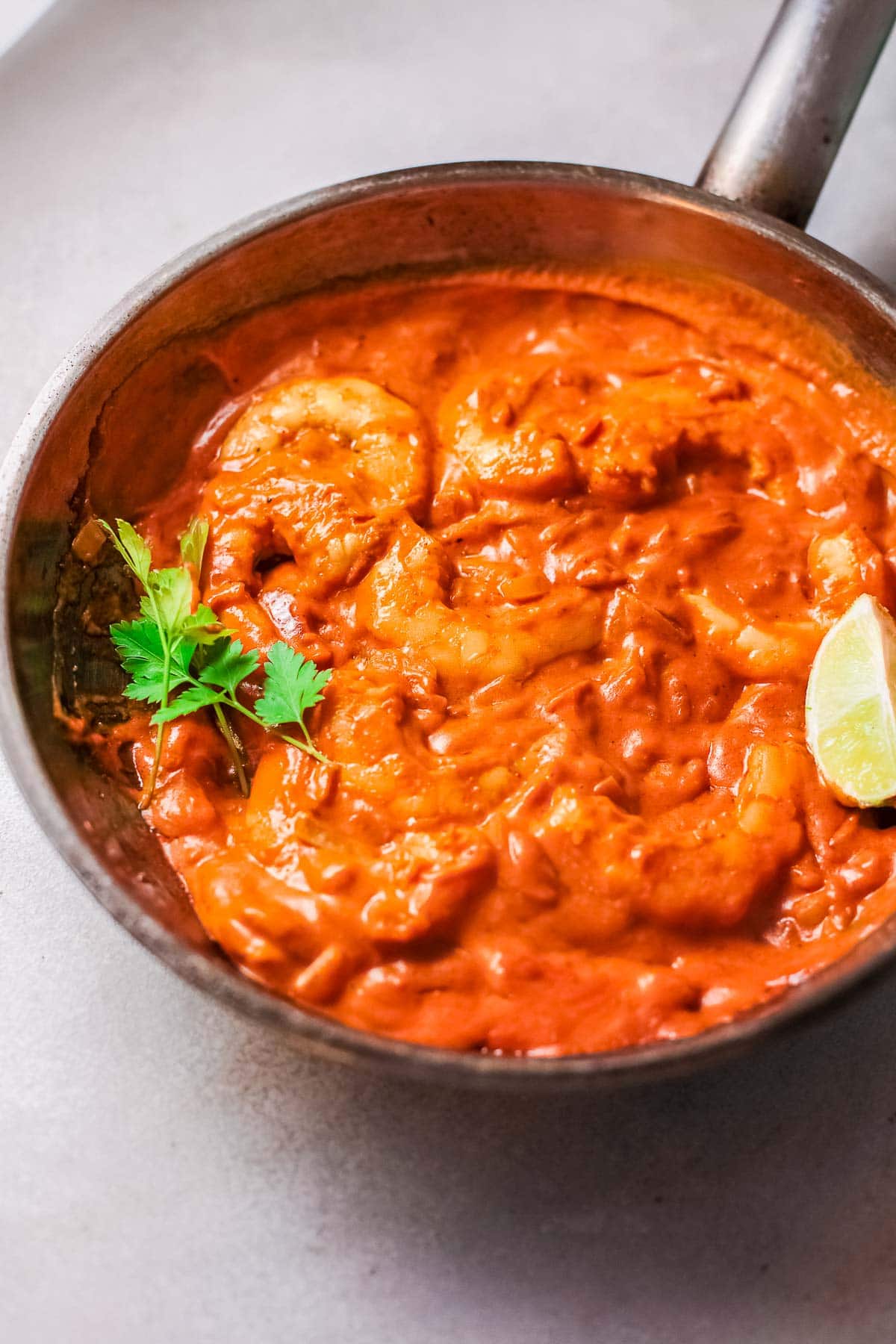 shrimp curry in pan 