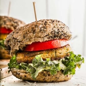 chickpea burgers with toppings
