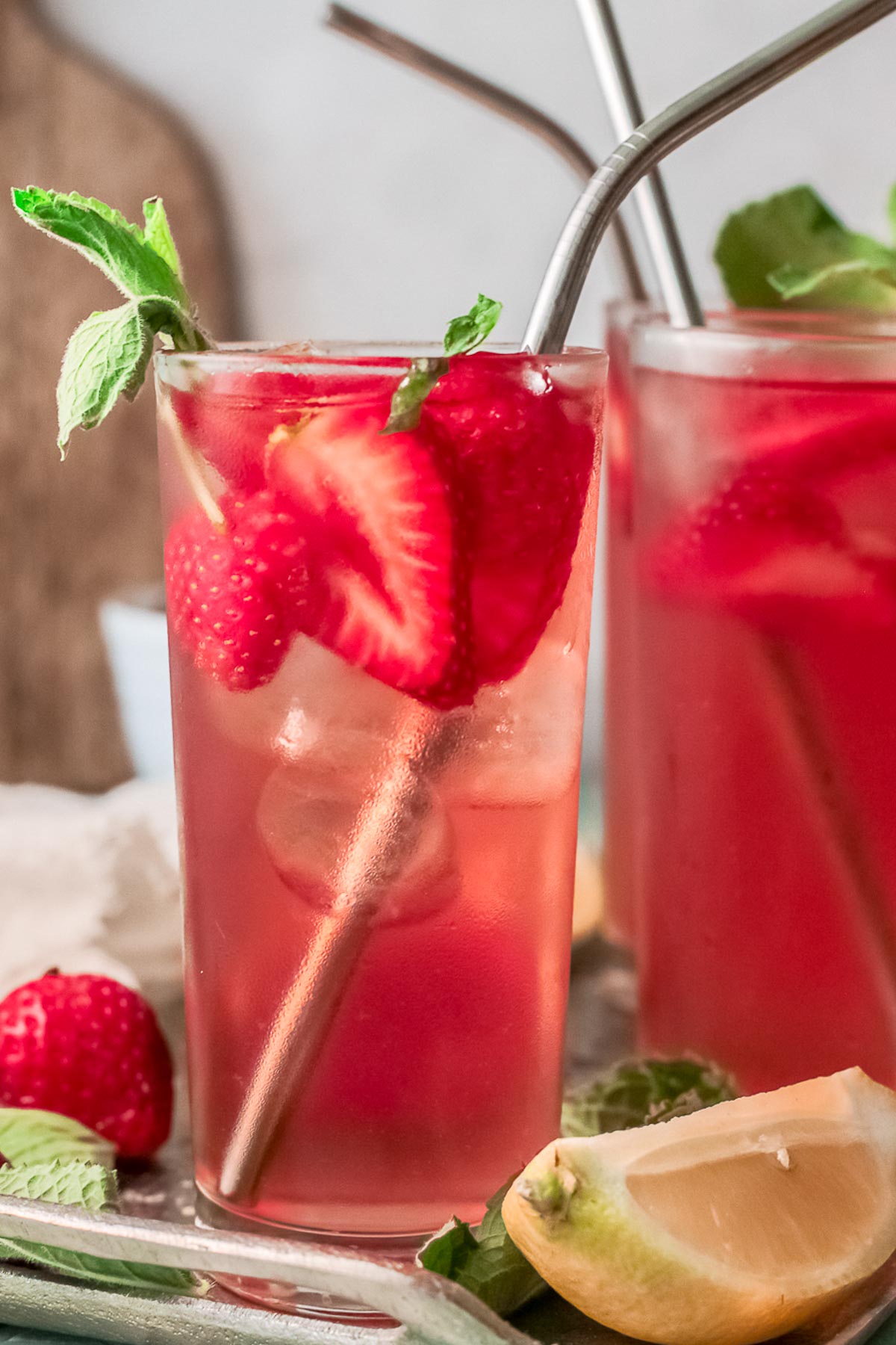 southern sweet tea in tall glasses