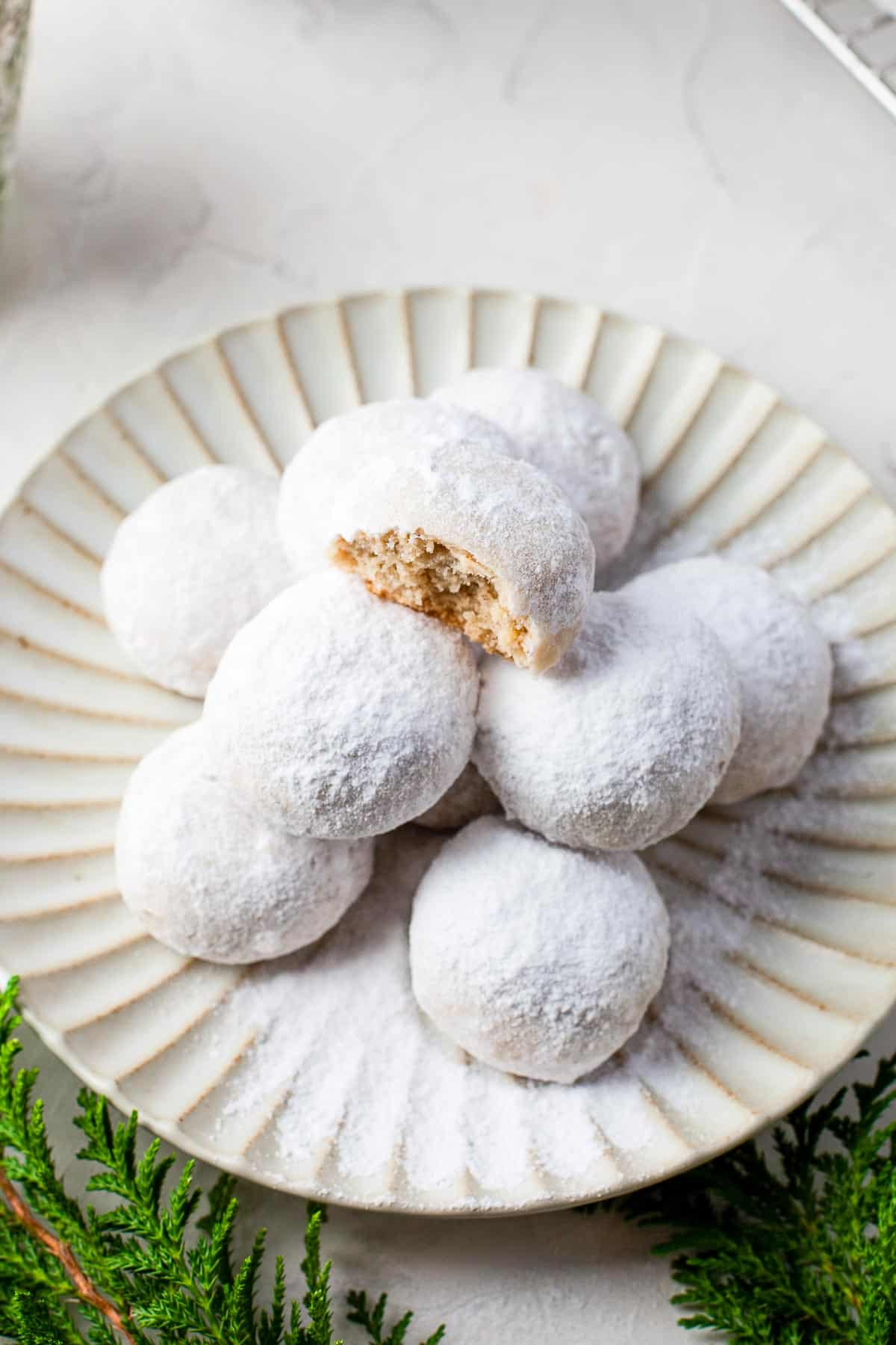 snowball cookies with bite