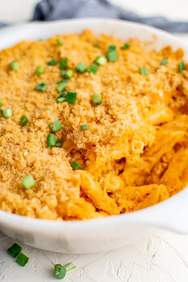 baked buffalo chicken pasta in pan