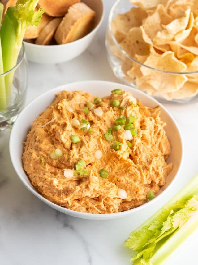 Hot Buffalo Chicken Dip