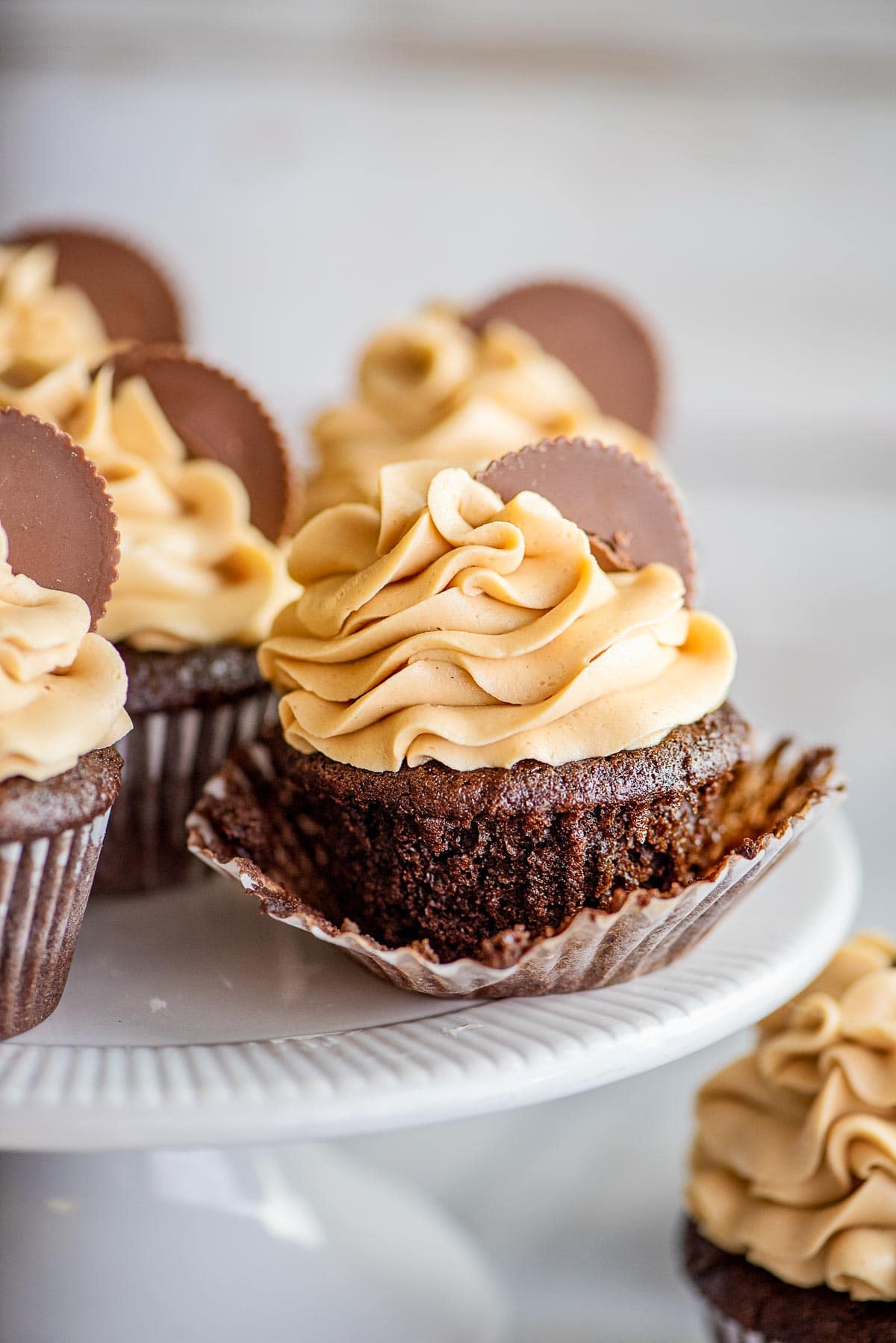 chocolate peanut butter cupcake liner down