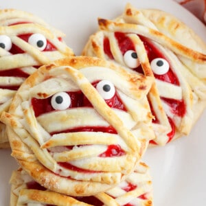 mummy cherry hand pies close up