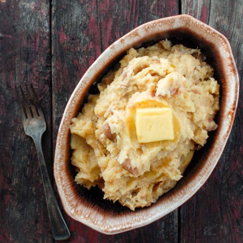 Roasted garlic red mashed potatoes- Butter Your Biscuit